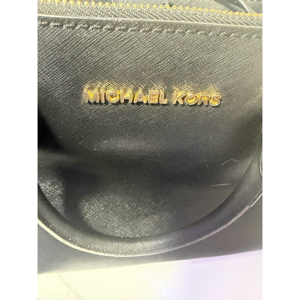 Michael Kors 2-way black bag. - Picture 8 of 16